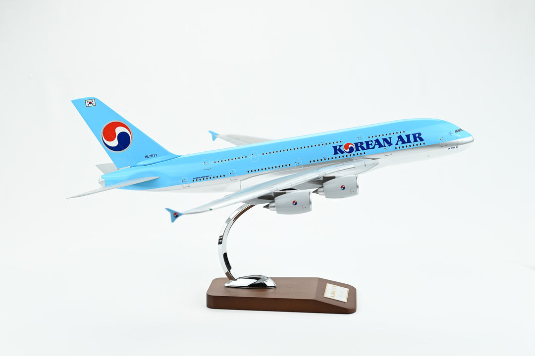 Korean Air Airbus A380 model aircraft side view