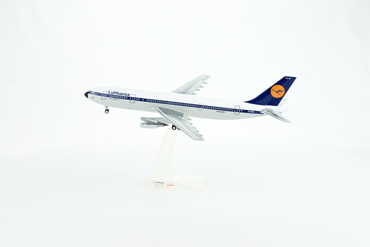 Lufthansa Airbus A300 1:200 scale model aircraft landing gear one-piece