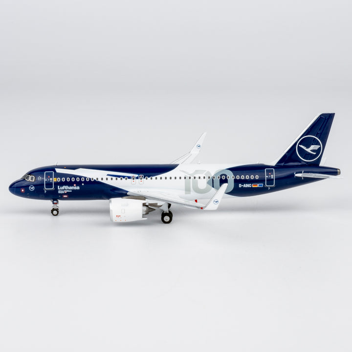 Lufthansa Airbus A320neo 1:400 Diecast Model by NG Models D-AING