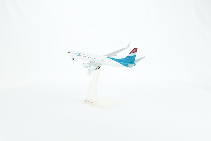 Luxair Boeing 737-800 model aircraft side view landing gear