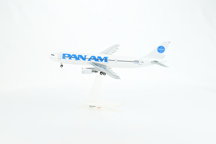 Pan Am Airbus A300 1:200 scale model aircraft landing gear one-piece