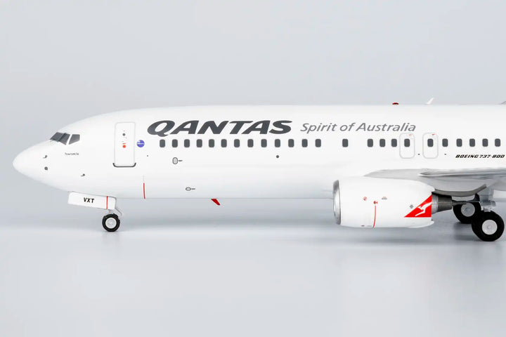 Qantas Boeing 737-800 VH-VXT diecast aircraft model by NG Models