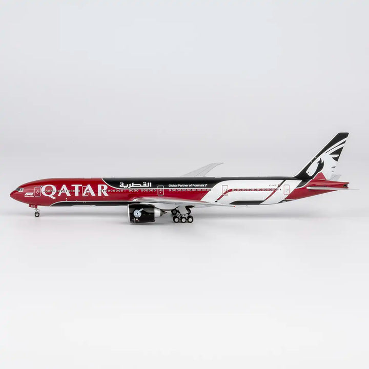 Qatar Airways Boeing 777-300ER 1:400 Diecast Model by NG Models A7-BEG