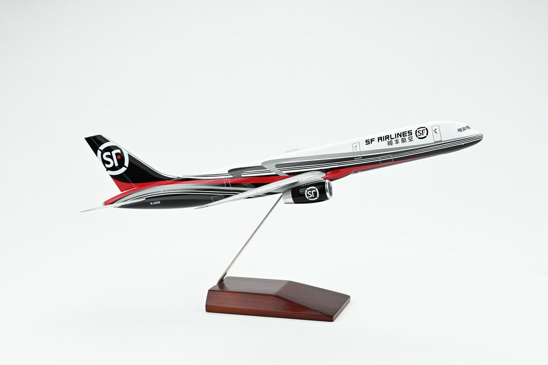 SF Express Boeing 757-200PCF freighter model aircraft detail one-piece design