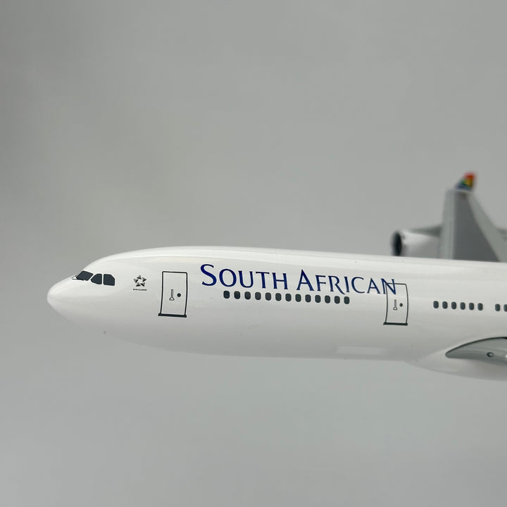South African Airways Airbus A340-300 model aircraft detail