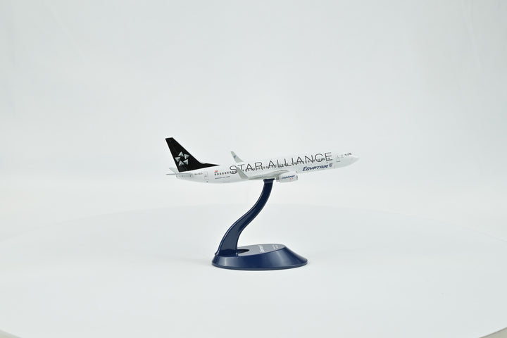 Star Alliance EgyptAir Boeing 737-800 1:200 scale model aircraft
