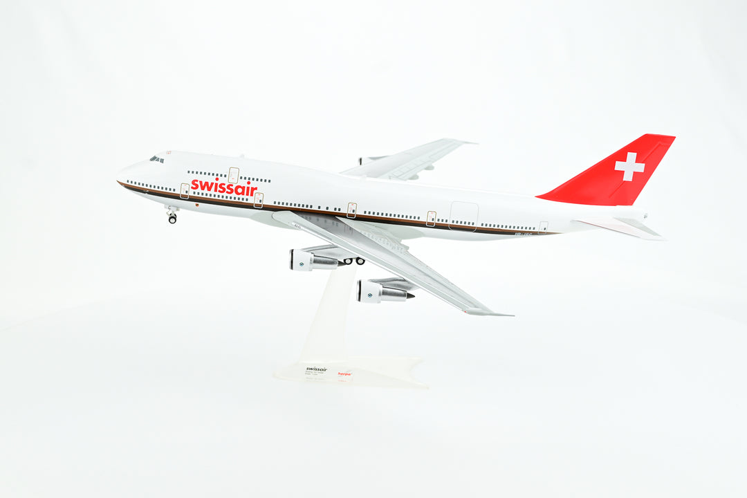 SWISS Boeing 747-300 1:200 scale model aircraft landing gear one-piece
