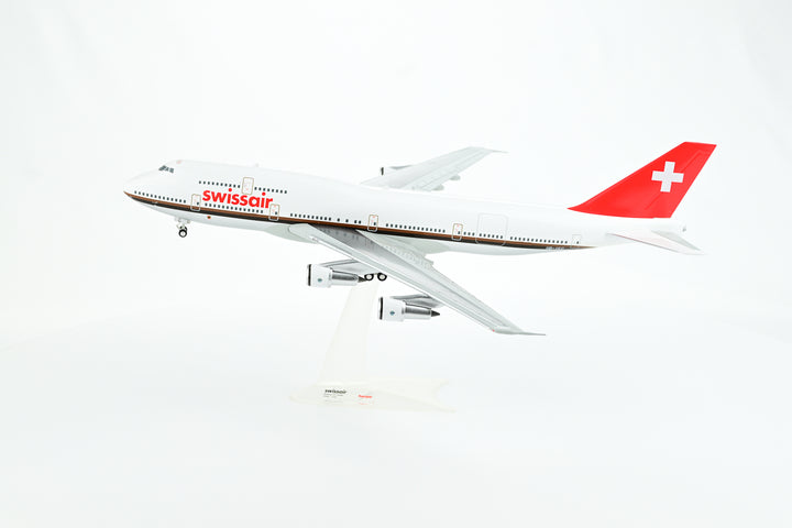 SWISS Boeing 747-300 1:200 scale model aircraft landing gear one-piece