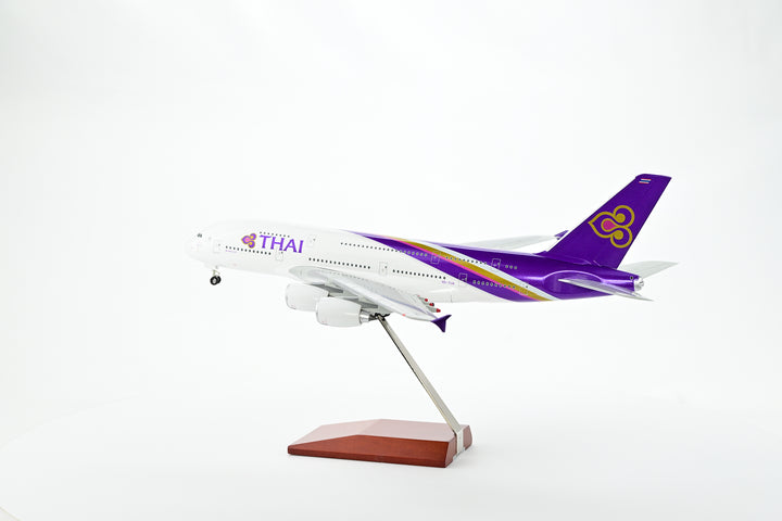 Thai Airways Airbus A380 model aircraft detail one-piece construction