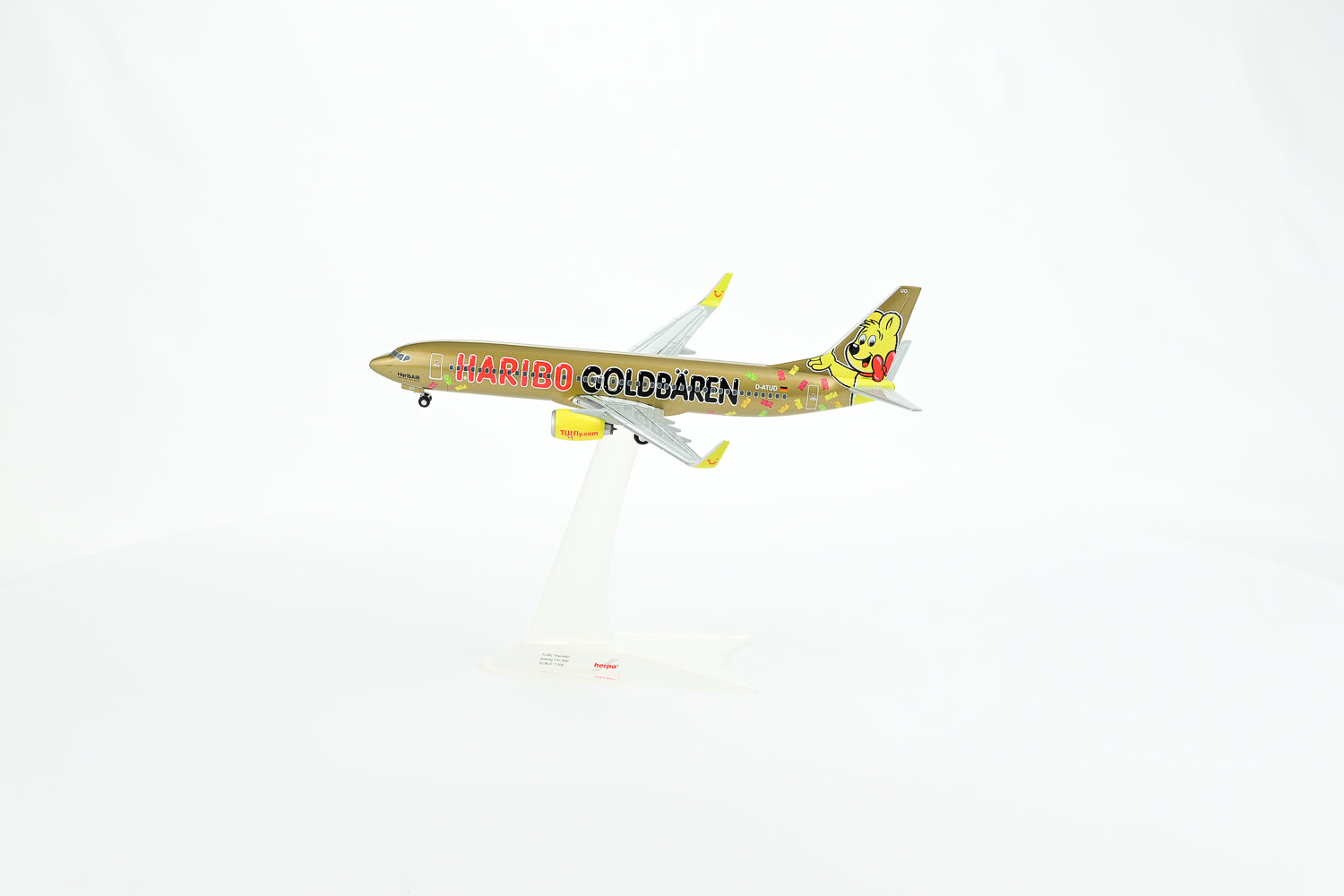 TUIfly Boeing 737-800 1:200 scale model aircraft D-ATUD landing gear one-piece