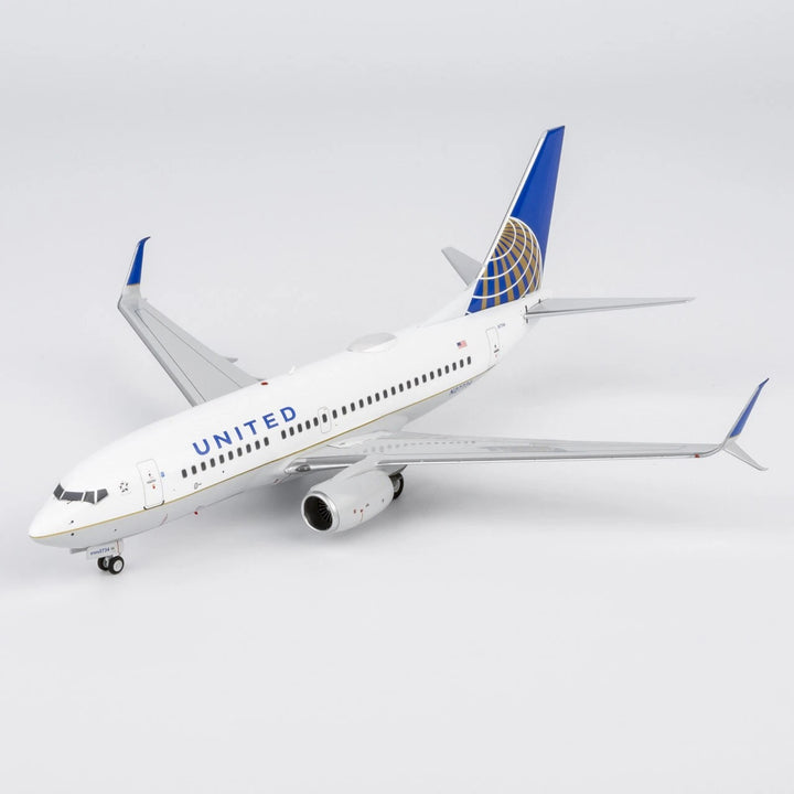 United Airlines Boeing 737-700 N27734 1:200 NG Models diecast aircraft model