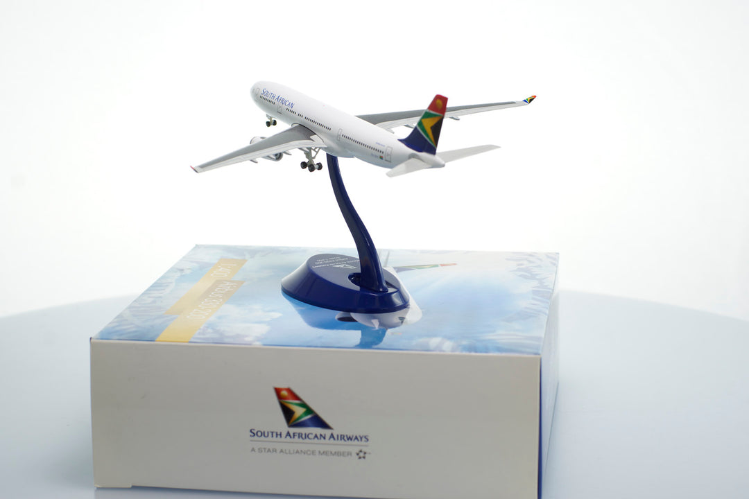 1:400 South African Airways A330-200