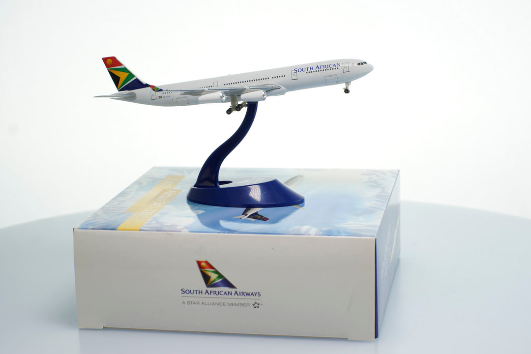 1:400 South African Airways A340-300