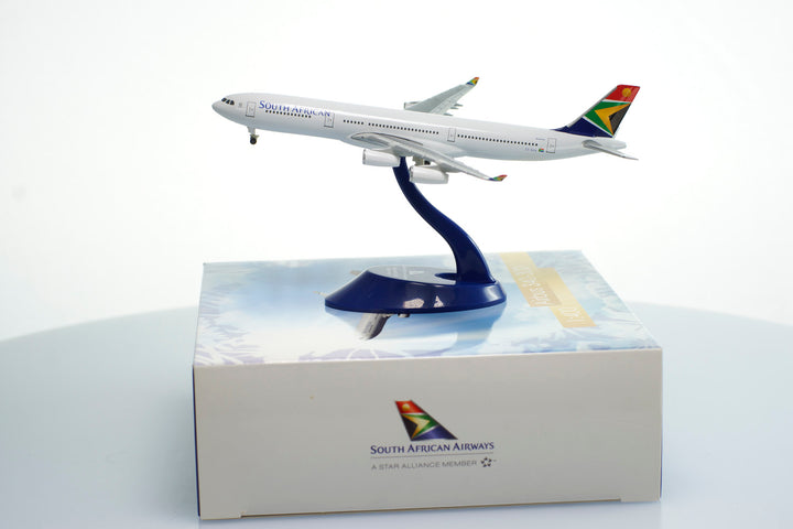 1:400 South African Airways A340-300