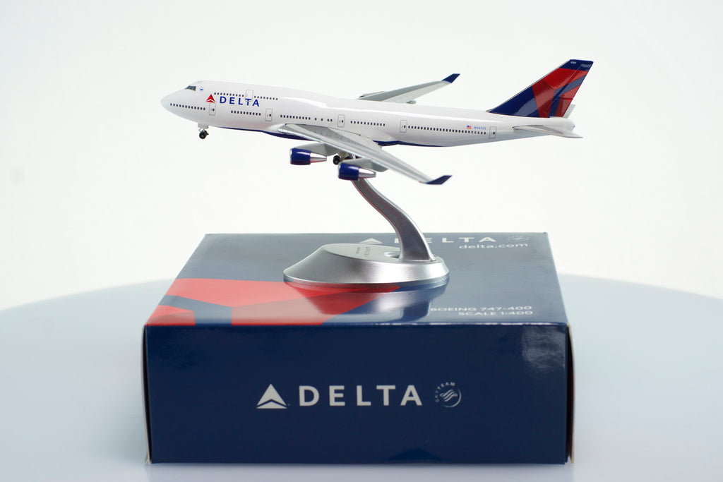 1:400 Delta Air Lines 747-400