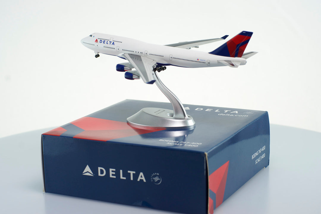 1:400 Delta Air Lines 747-400