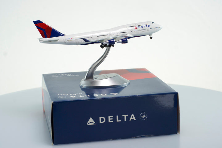 1:400 Delta Air Lines 747-400