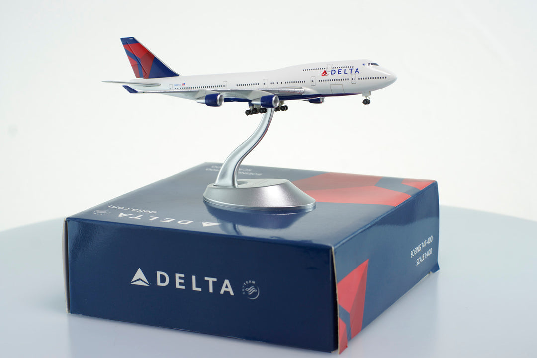 1:400 Delta Air Lines 747-400