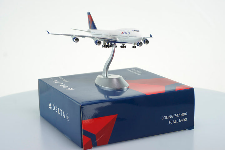 1:400 Delta Air Lines 747-400