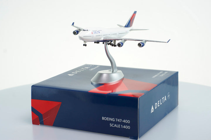 1:400 Delta Air Lines 747-400