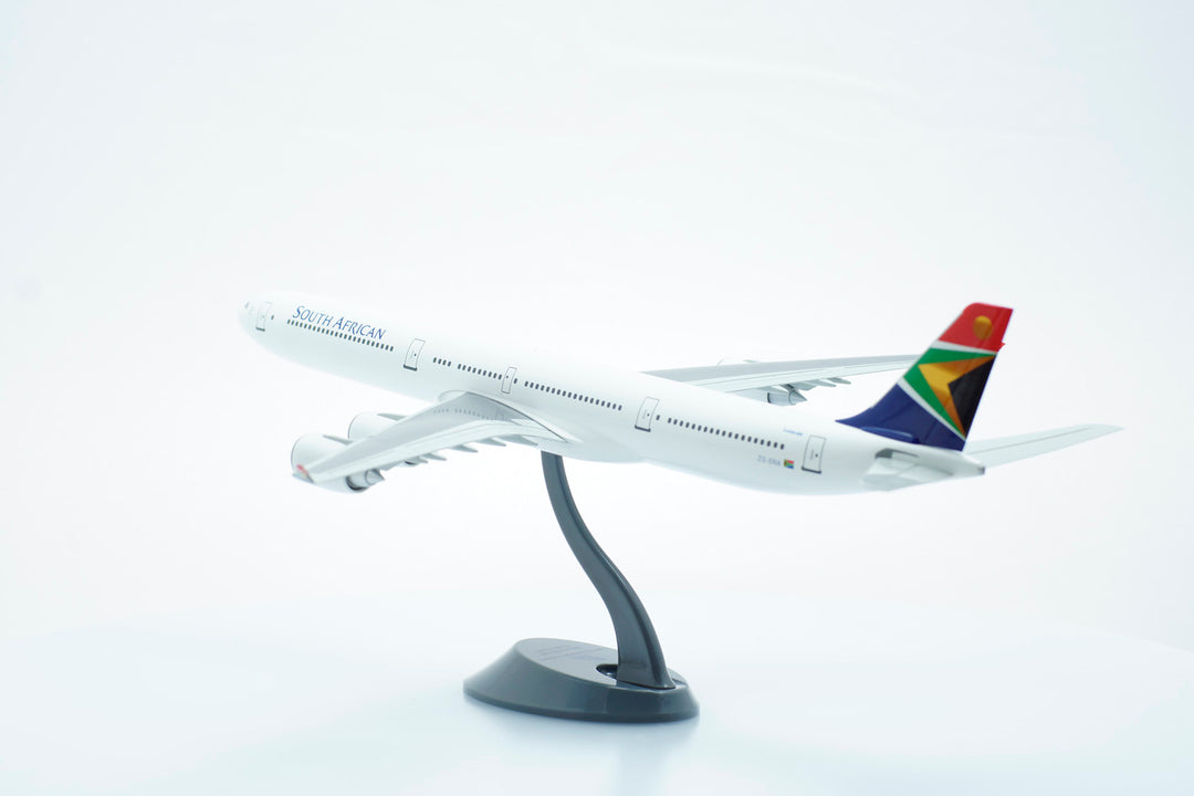 1:200 South African A340-600