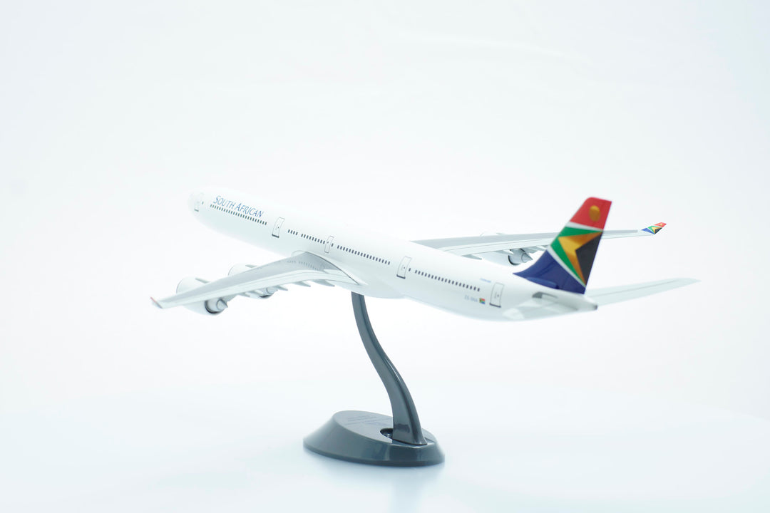 1:200 South African A340-600