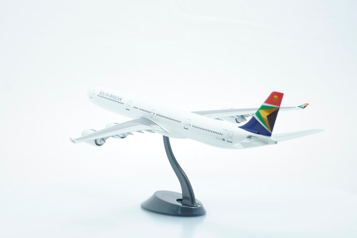 1:200 South African A340-600