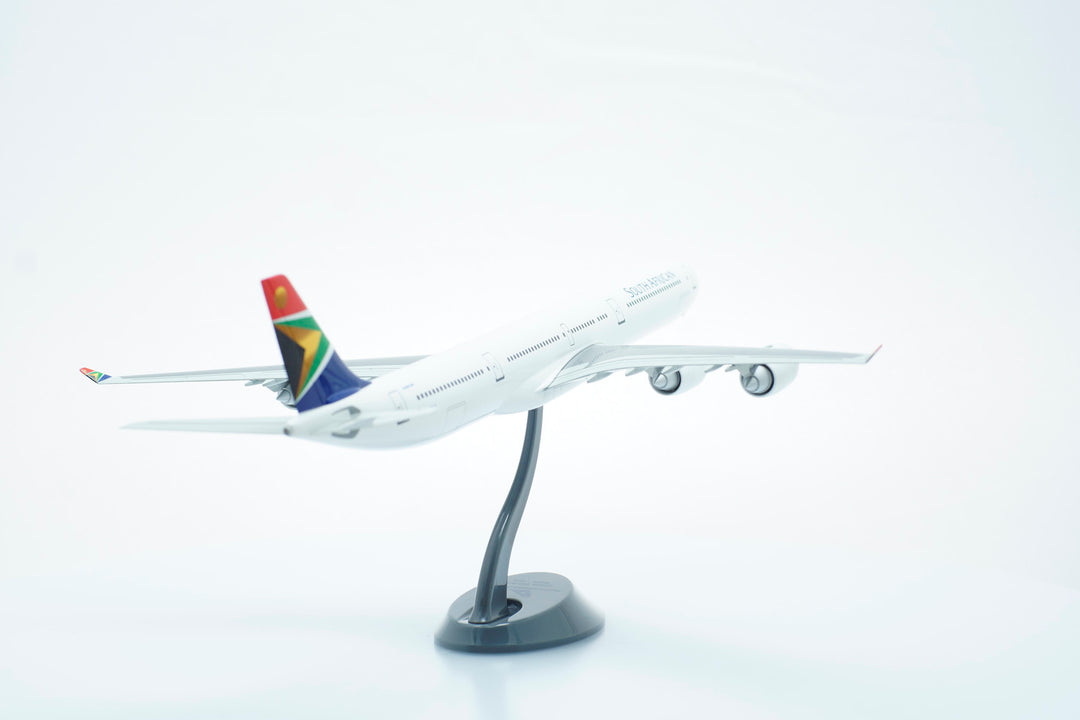 1:200 South African A340-600