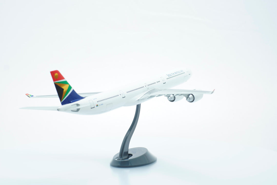 1:200 South African A340-600