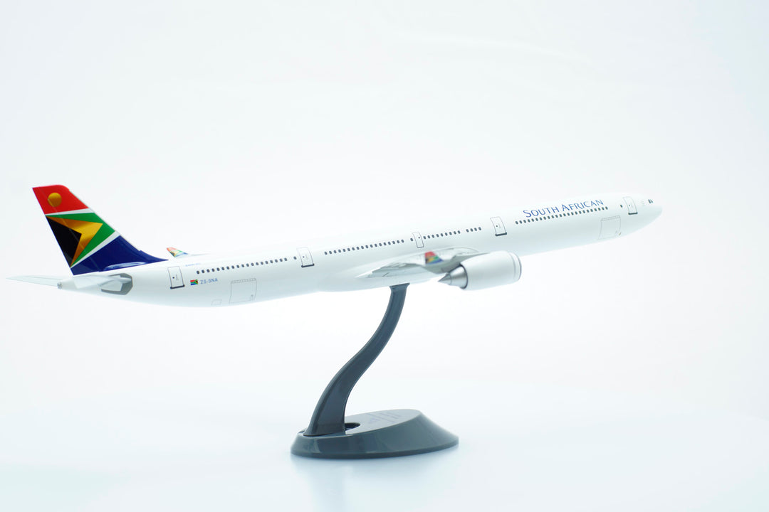 1:200 South African A340-600