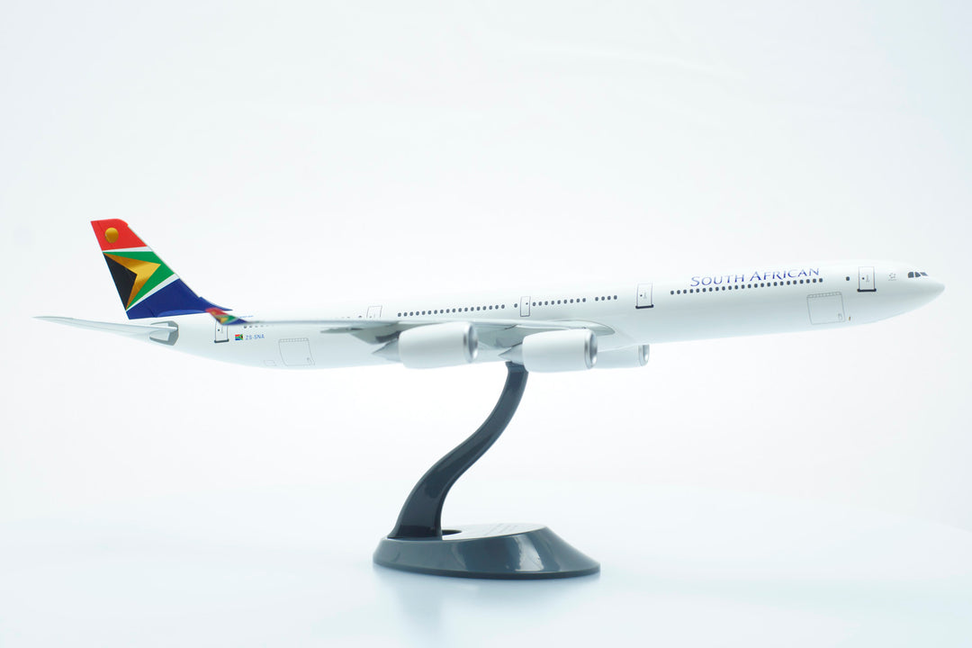 1:200 South African A340-600