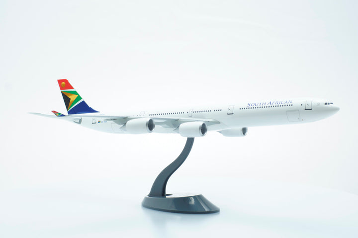 1:200 South African A340-600