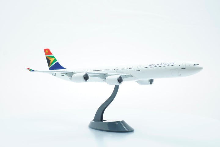 1:200 South African A340-600