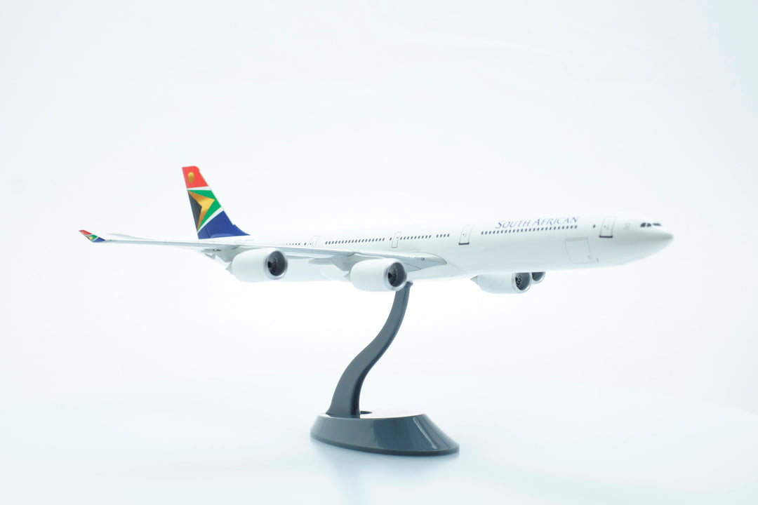 1:200 South African A340-600