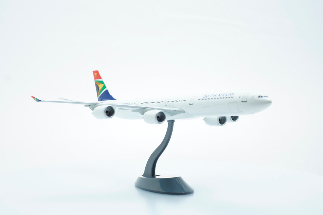 1:200 South African A340-600