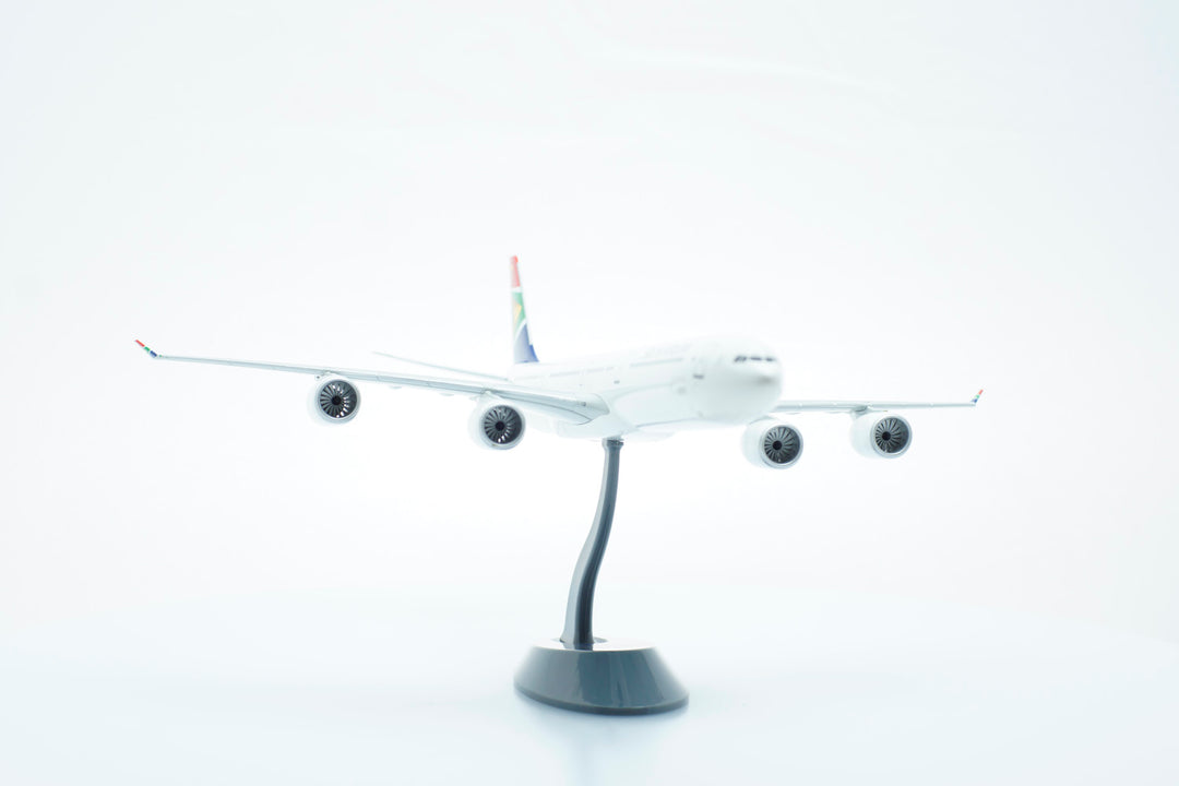 1:200 South African A340-600