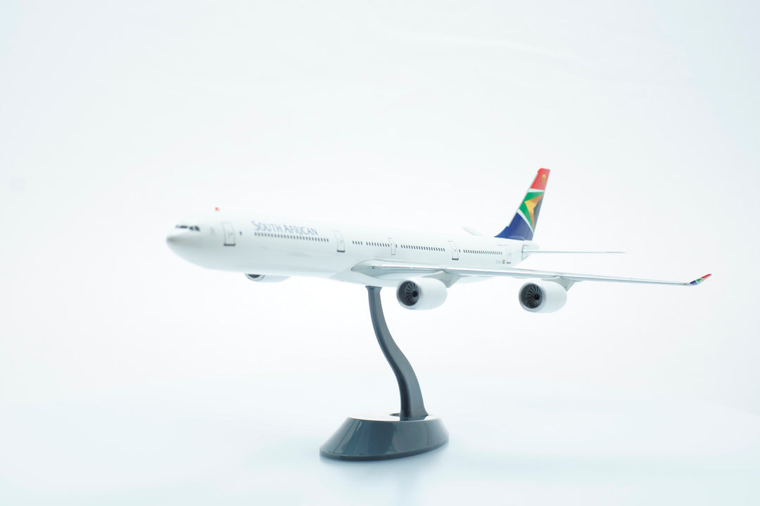 1:200 South African A340-600